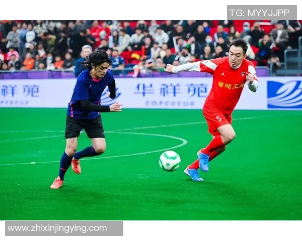 模仿球星单挑足球挑战赛精彩对决展现技巧与激情