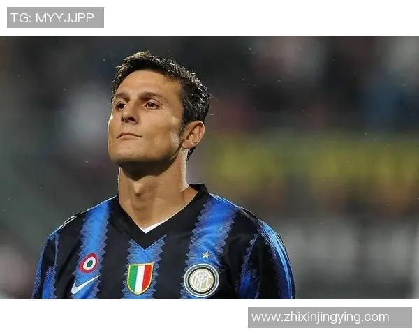 足球球星独特走路姿势分析 从步伐看性格与运动风采